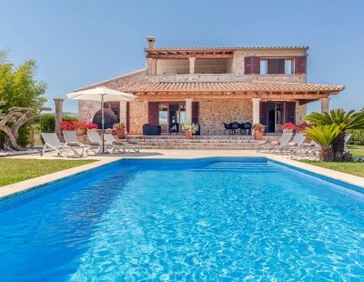 Book a villa in Balearic Islands