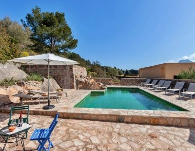 Villa rentals in Spain