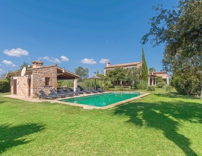 Holiday home in Spain villa booking