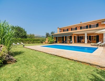 Villas in Sa Pobla