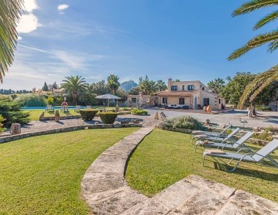 Villas in Spain