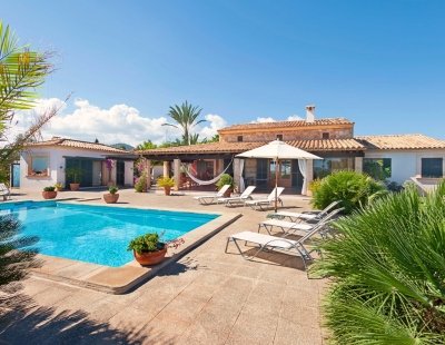 Holiday home in Mallorca villa booking