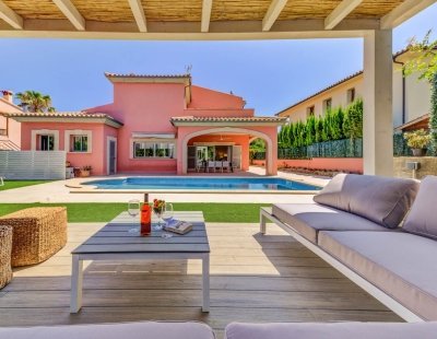 Villa rentals in Spain