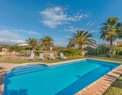 Villa rentals in Pollensa