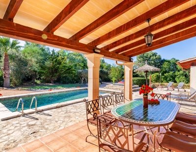 Holiday villas in Balearic Islands