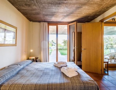 Book a villa holiday in Spain
