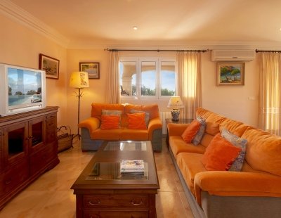 Book a villa in Alcudia