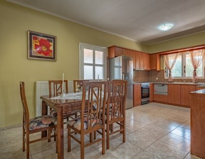 Book a villa in Laganas