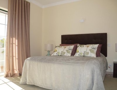 Villa rentals in Almancil