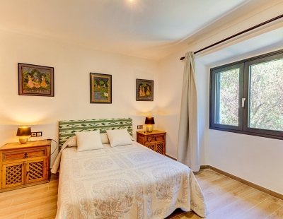 Book a villa holiday in Spain
