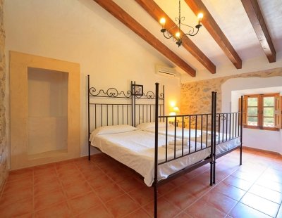 Holiday villas in Balearic Islands