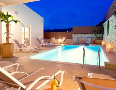 Holiday home in Greece villa booking