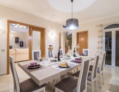 Book a villa holiday in Algarve