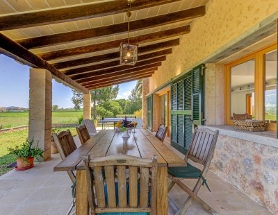 Book a villa in Alcudia
