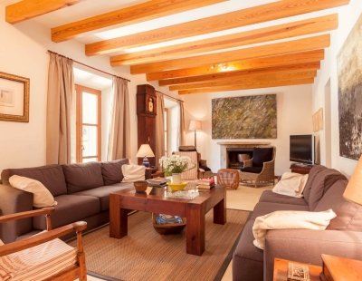 Book a villa in Mallorca