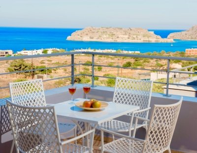 Book a villa holiday in Elounda