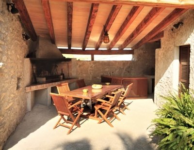 Book a villa in Pollensa