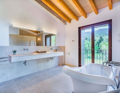 Villa rentals in Spain
