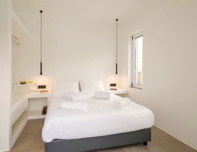 Book a villa in Greece