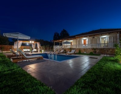 Villa holidays in Laganas