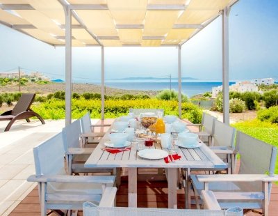 Villa rentals in Greece