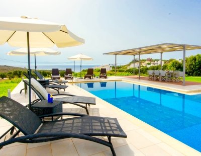 Book a villa in Greece