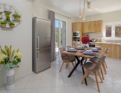 Holiday home in Keri villa booking