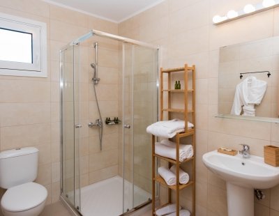 Book a villa holiday in Elounda