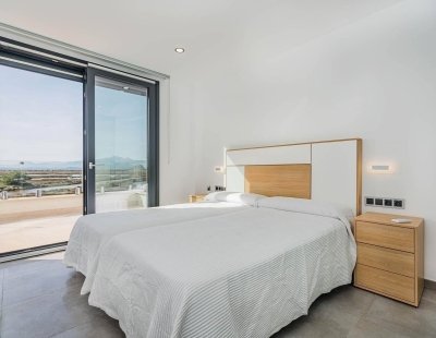 Villa rentals in Spain
