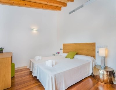 Book a villa holiday in Pollensa