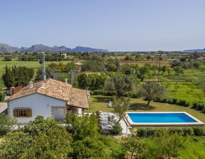 Villa rentals in Spain