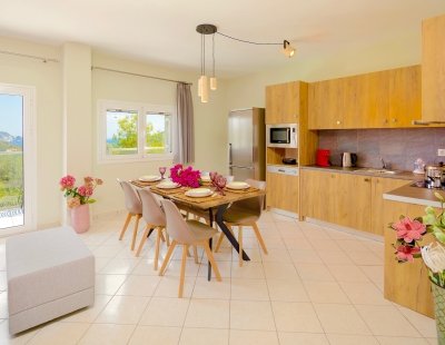 Villa in Keri to rent