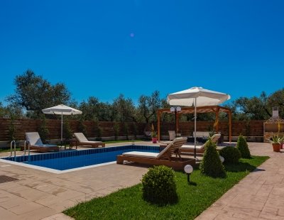 Villa rentals in Greece