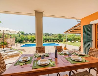Book a villa in Mallorca