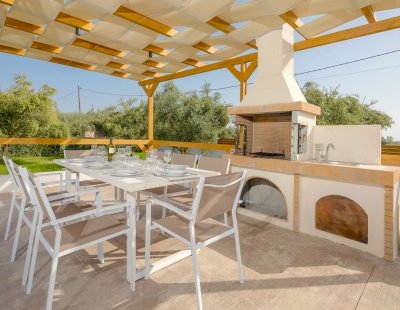 Holiday villas in Laganas
