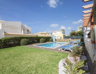 Holiday villas in Portugal
