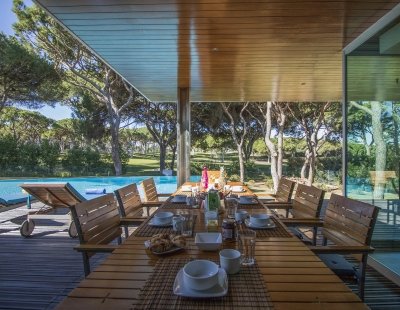 Book a villa holiday in Algarve