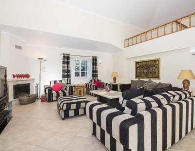 Book a villa in Portugal
