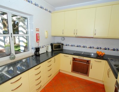 Book a villa in Albufeira