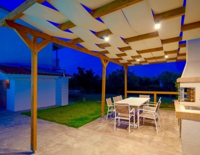 Holiday villas in Laganas