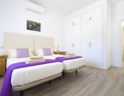 Villa holidays in Puerto Calero