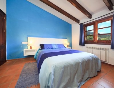 Book a villa in Spain