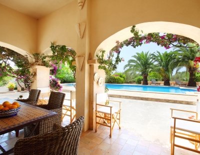 Book a villa holiday in Spain