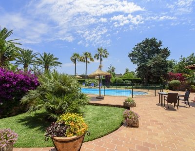 Villa rentals in Cala d'Or