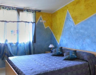 Book a villa holiday in Syracuse