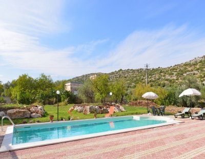 Villa rentals in Sicily
