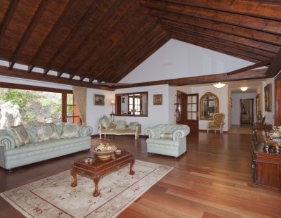 Holiday home in Spain villa booking