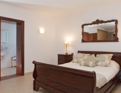 Book a villa in Spain
