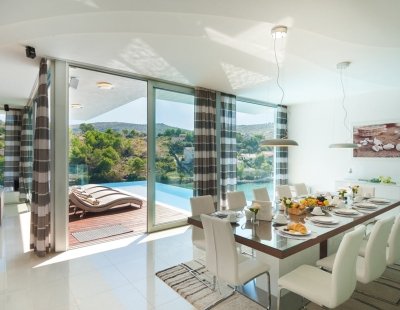 Book a villa holiday in Brac