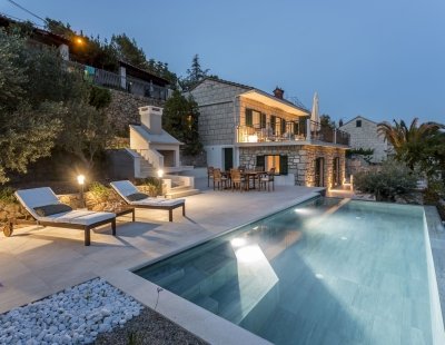 Holiday villas in Brac